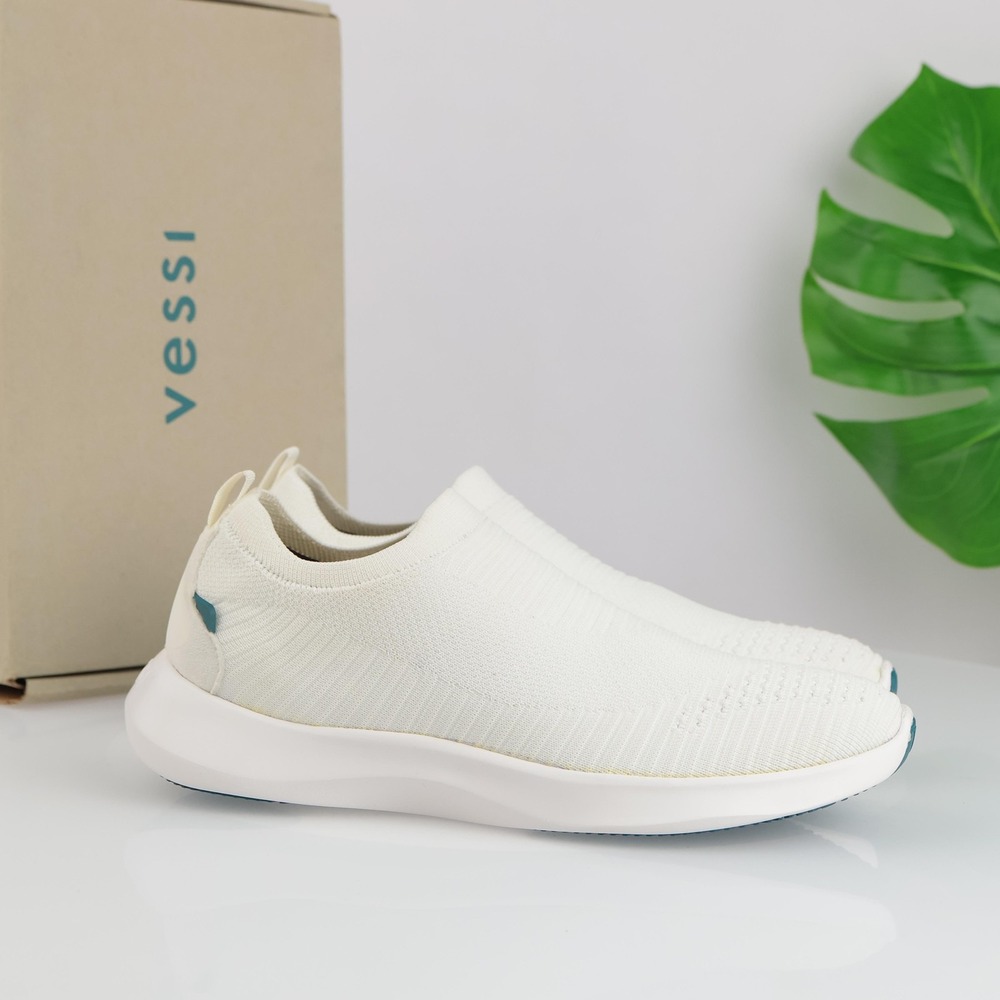 Vessi Shoes Womens Everyday Move Slip-On Sneakers Size 10 Waterproof White Knit
